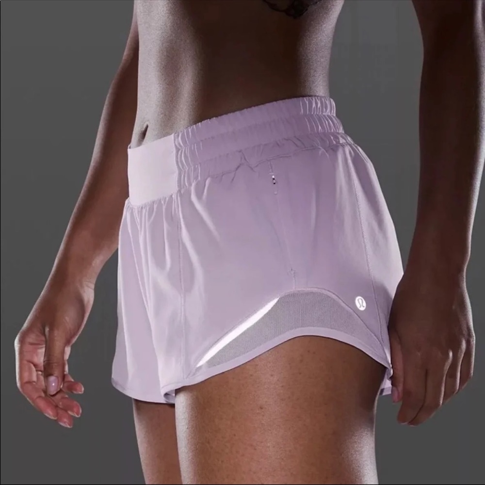 Lululemon Hotty Hot 4” Shorts (2)